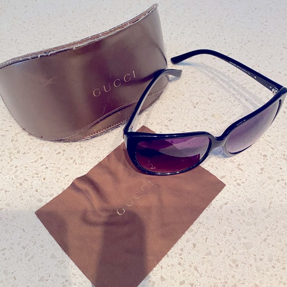 Gucci Sunglasses - Picture 1 of 6